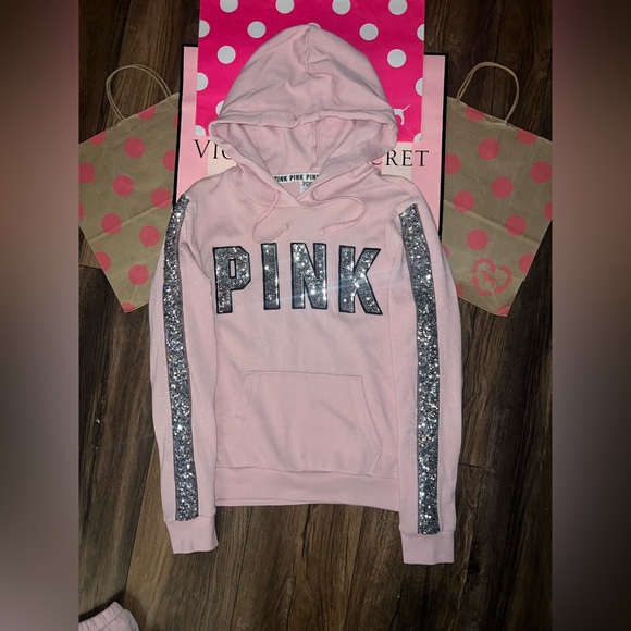 VS PINK Size SMALL RARE HTF Baby Pink Mega Bling Set. - Picture 3 of 16